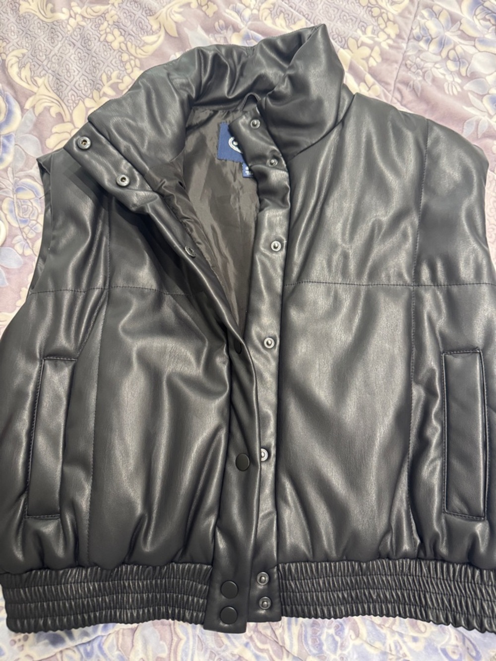 Scoop NYC Black Faux Leather Puffer Vest